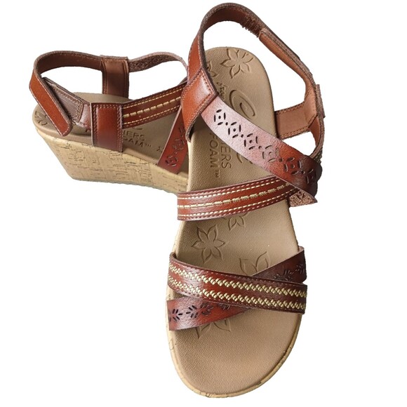 Skechers Shoes - Skechers Cali Delicate Glow Sandal Womans Size 6 Womens Brown Luxe Foam